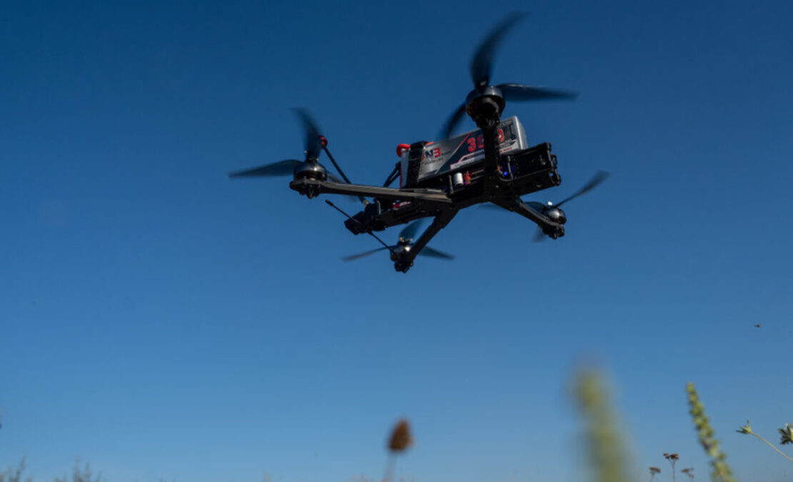 Ворожий дрон вдарив по Харківщині: є поранений