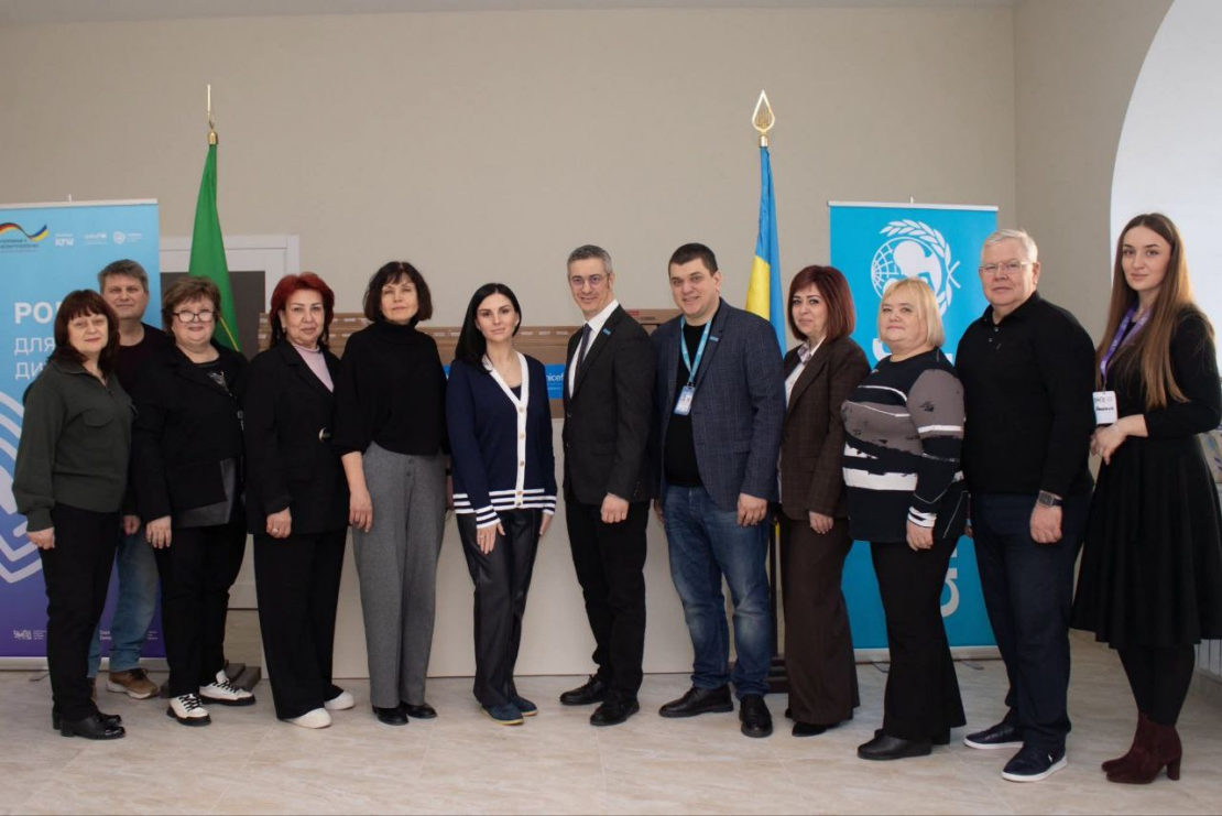 Соцпрацівники Харкова отримали сучасні ноутбуки (фото)