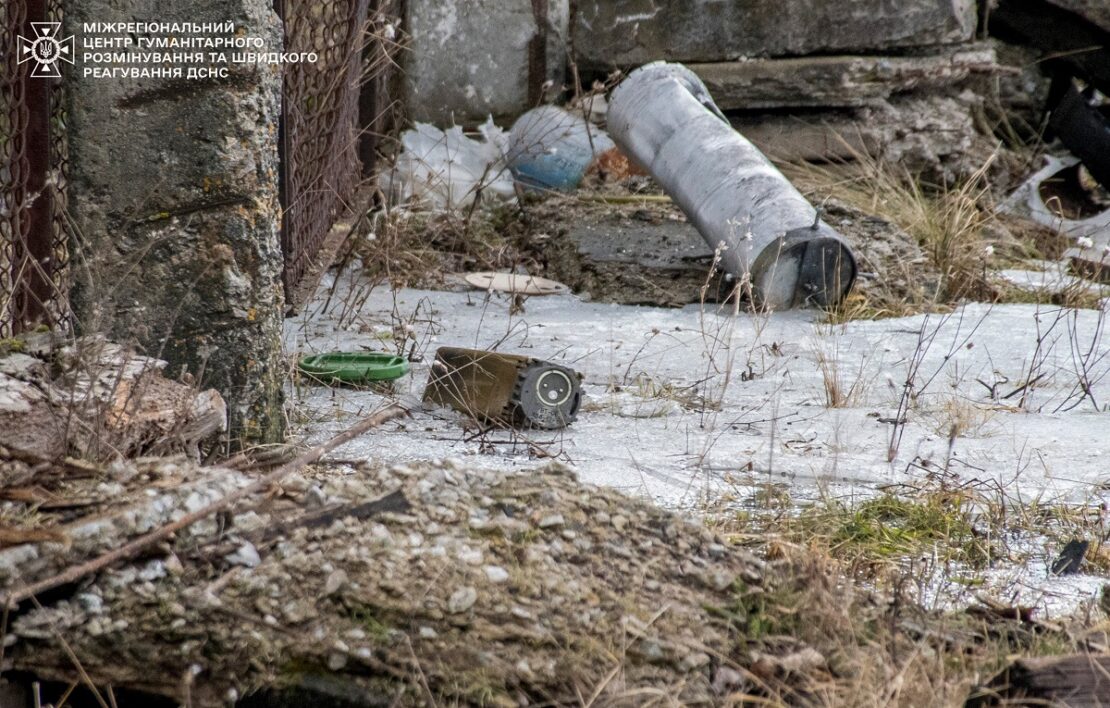 На Харківщині знищили 2 протитанкові ворожі міни (фото)
