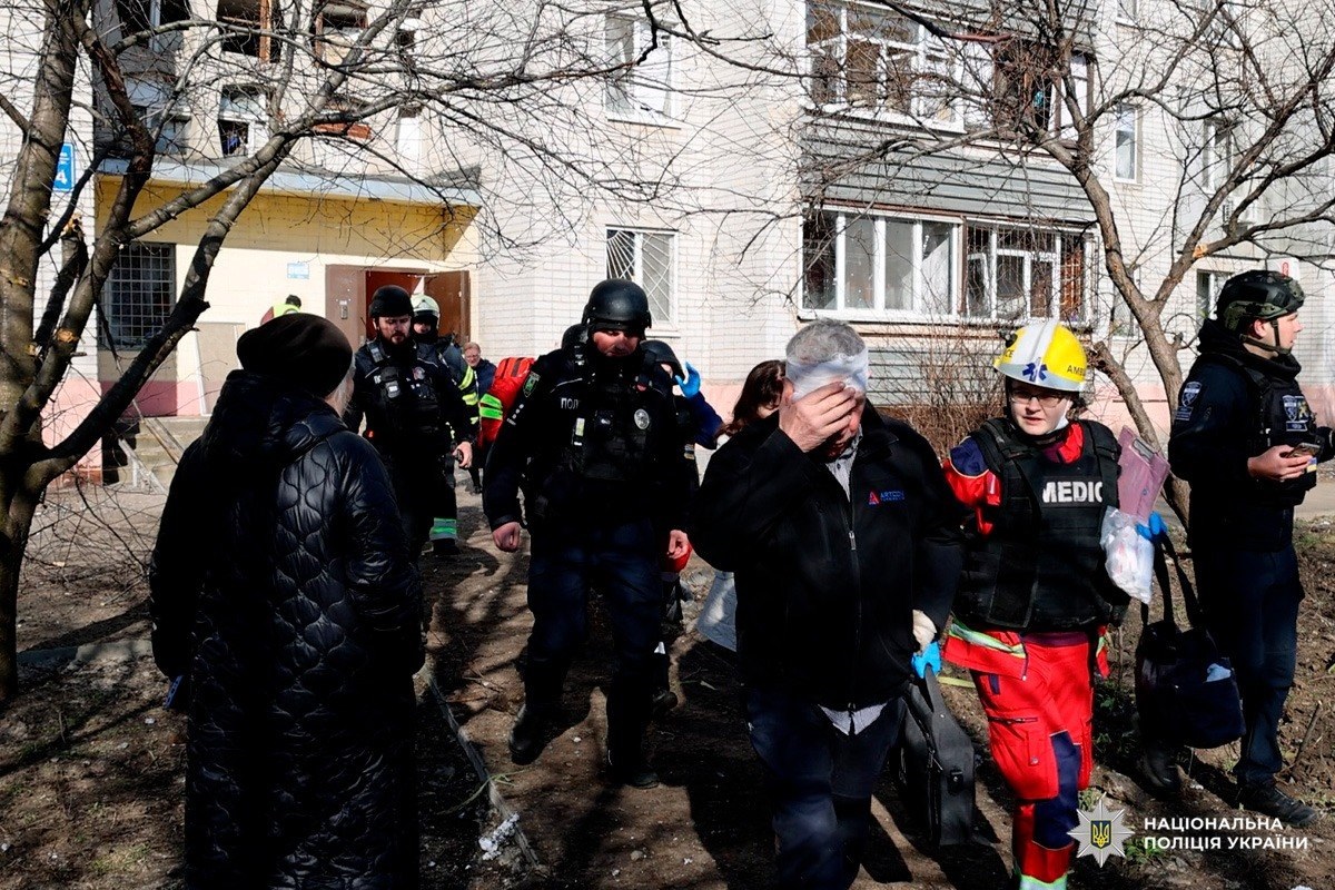 Через ранковий обстріл Харкова постраждали десять людей — поліція