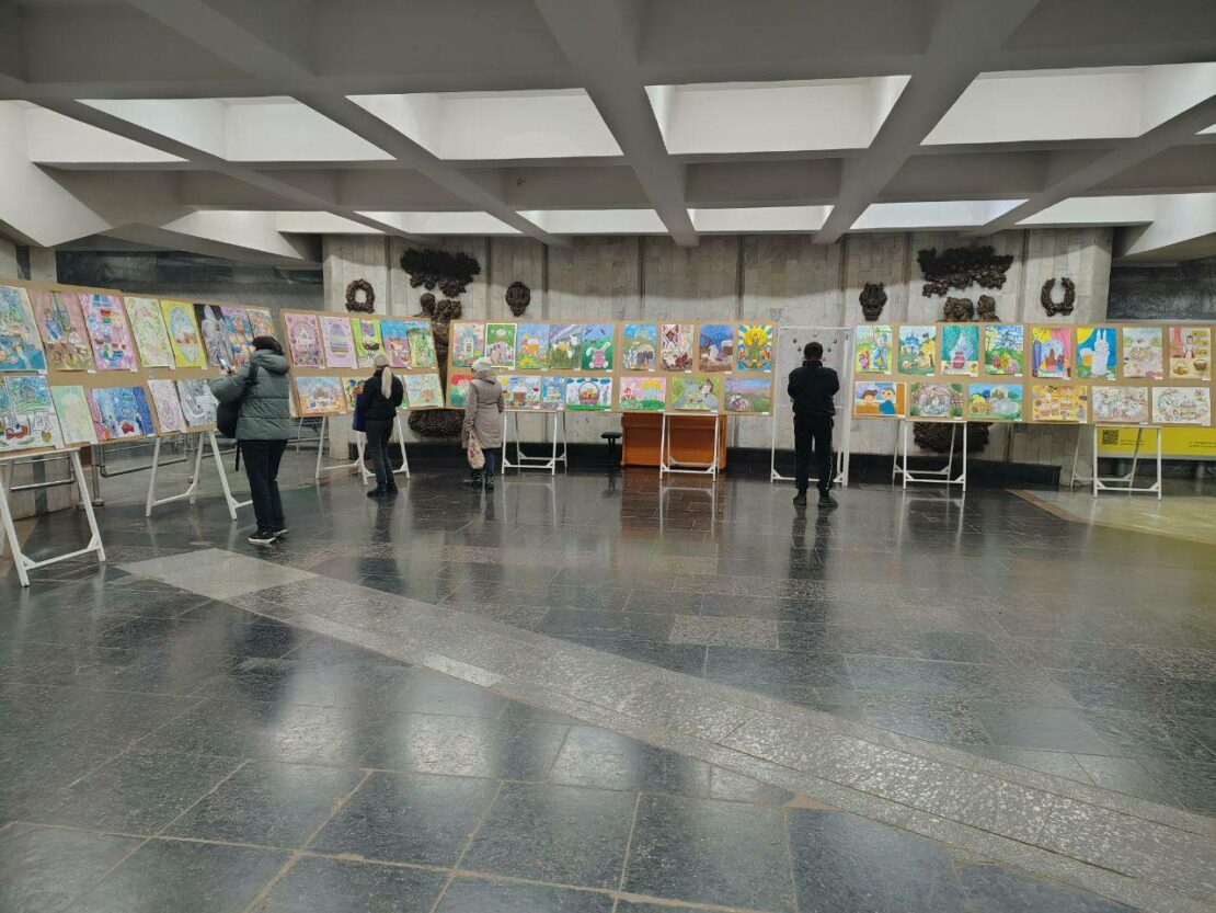 У харківському метро відкрилась дитяча виставка (фото)