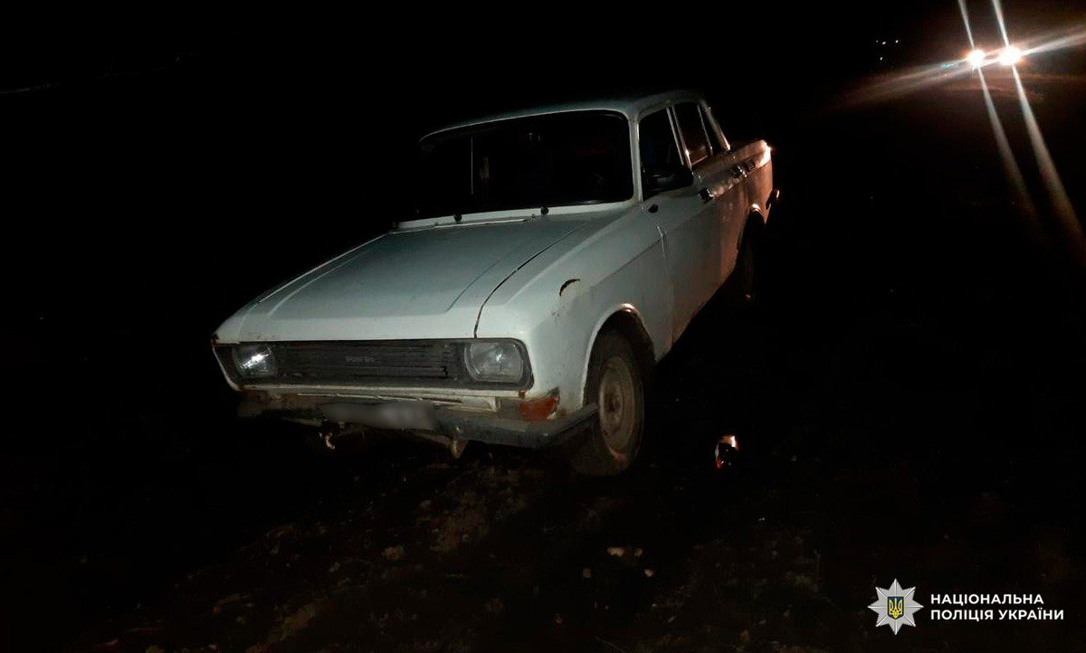 На Харківщині п'яний чоловік викрав чужий автомобіль