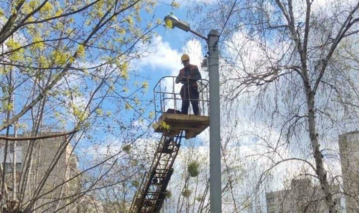 У Харкові впорядковують вуличне освітлення