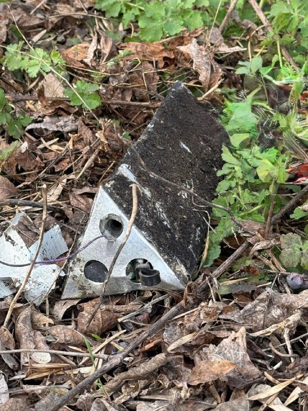 Росіяни продовжують дистанційно мінувати територію Харківщини (фото)