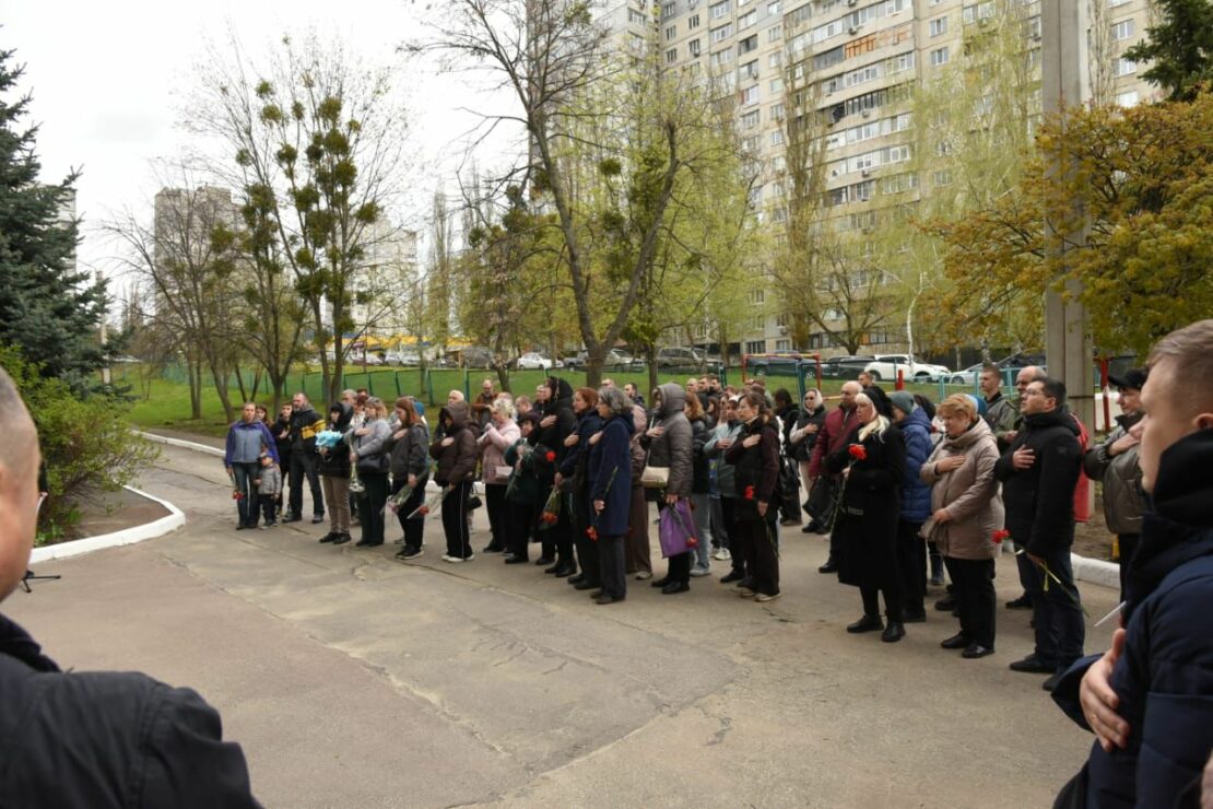 У Харкові відкрили меморіальну дошку військовому спецпідрозділу Kraken Віталію Попенку