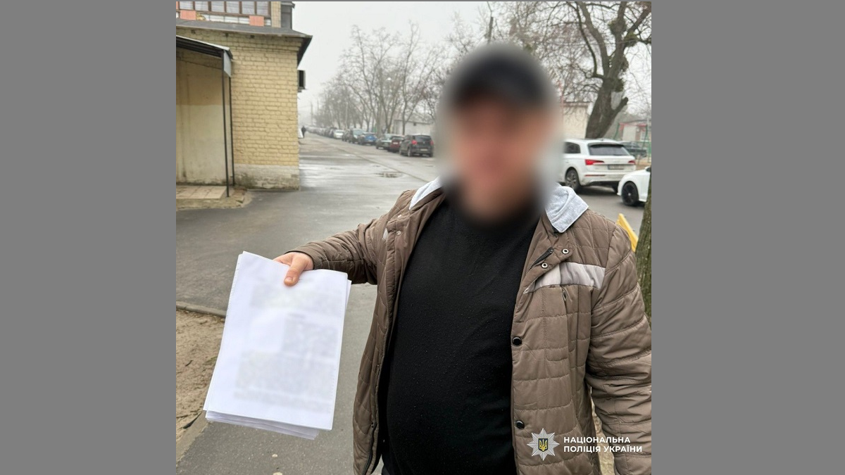 Харків'янин обікрав чужий будинок на понад 320 тисяч гривень