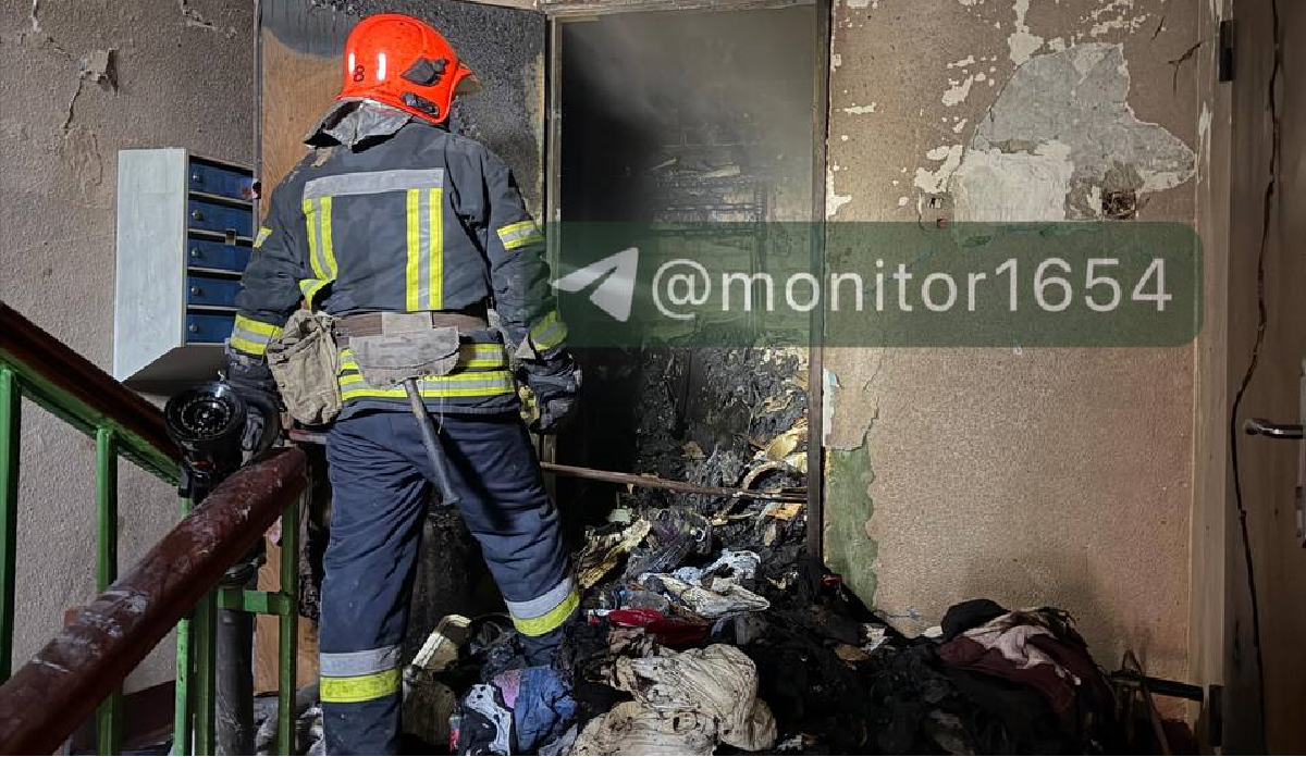 У Харкові горіла квартира в багатоповерхівці: загинули жінки