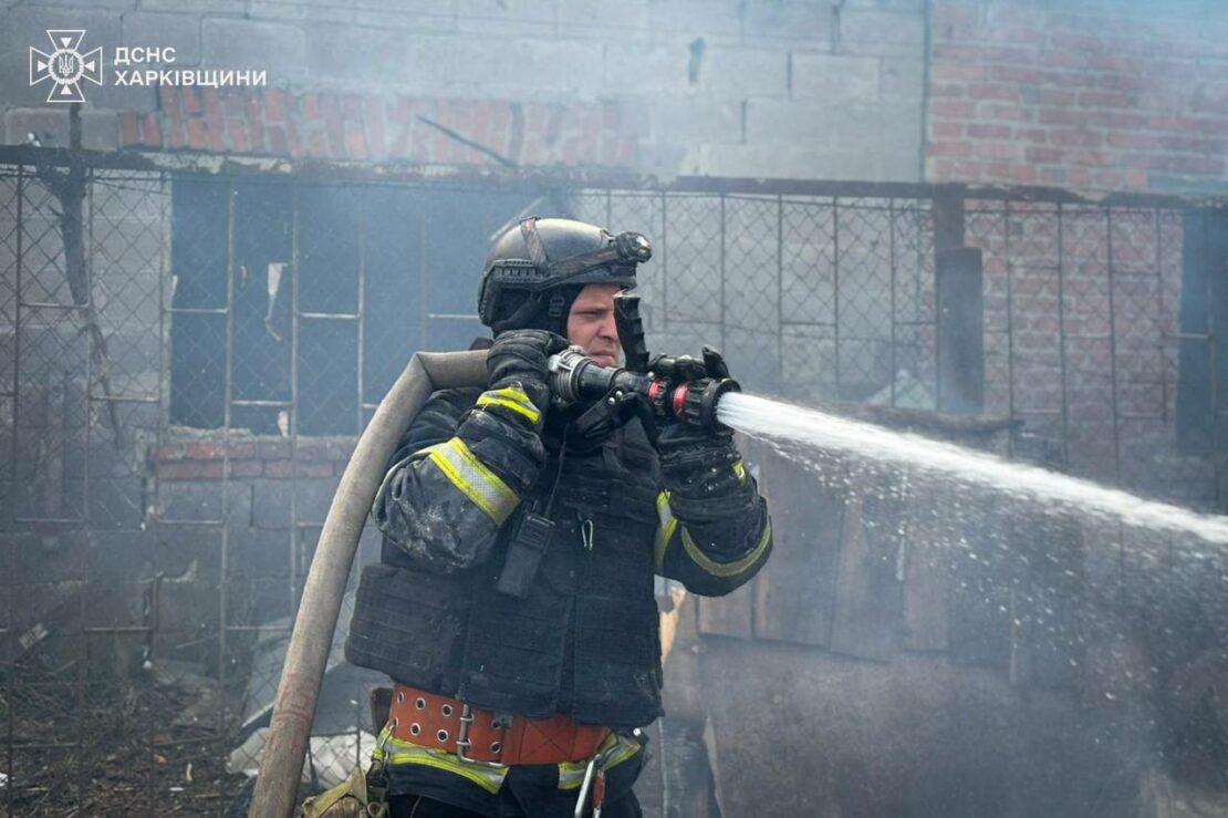 Удар по Богодухову: постраждали четверо людей, серед них дитина (фото)