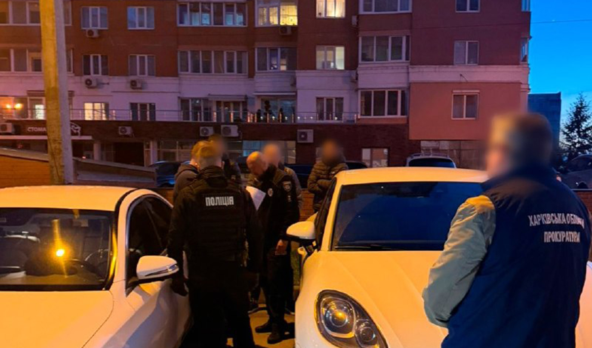 У Харкові чоловік вимагав хабар за «зняття з розшуку» в ТЦК