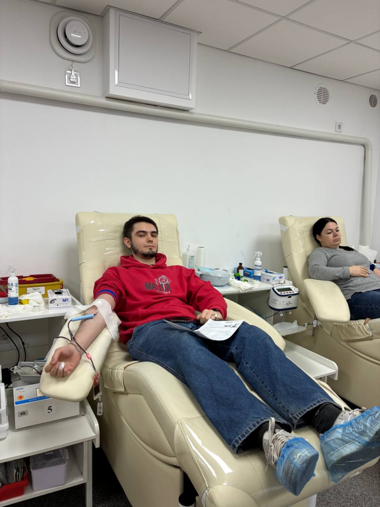 Працівники КП «Харківський метрополітен» долучилися до донорства крові (фото)