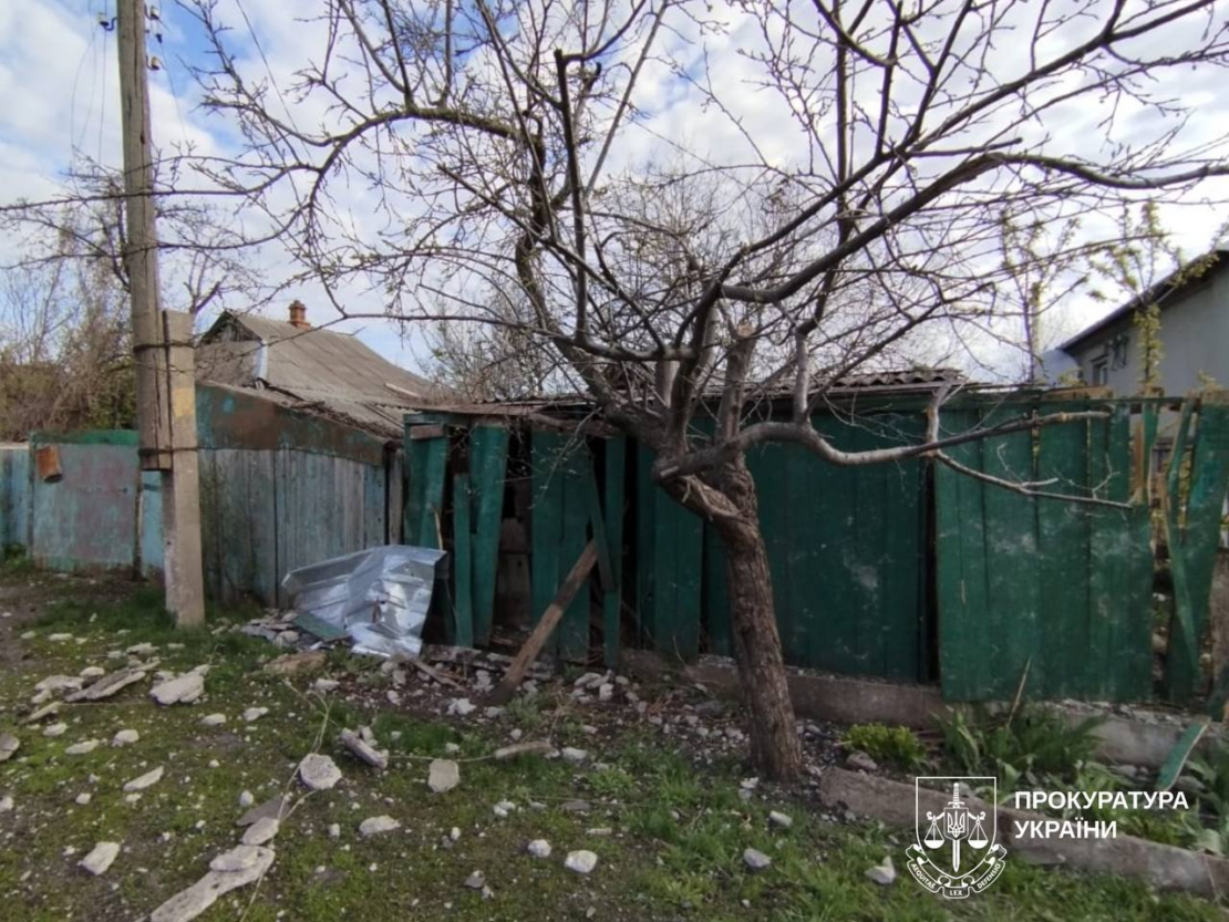 Прокурори Харківщини зафіксували наслідки ворожих атак (фото)