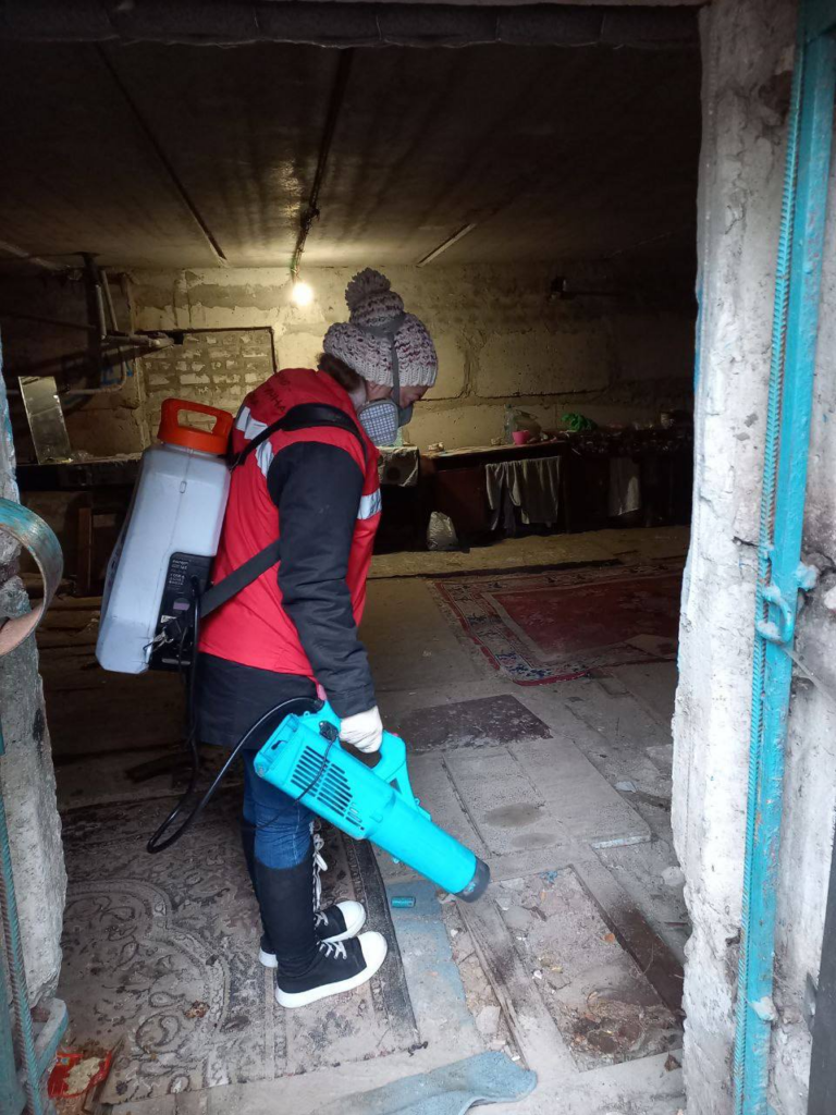 У житлових будинках Харкова проводять дизінфекцію (фото)