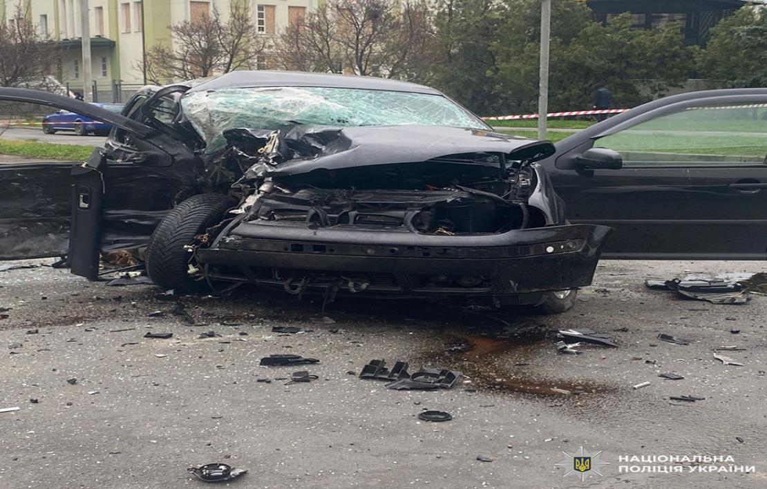 У Харкові в ДТП загинула людина, ще четверо постраждали
