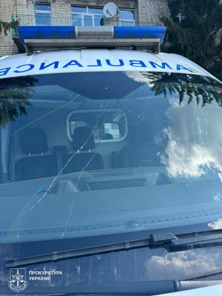 Вранці ворог атакував КАБами та БпЛА Золочівську громаду, є постраждалі