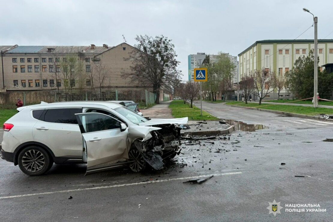 Поліція розшукує свідків смертельної ДТП у Слобідському районі Харкова