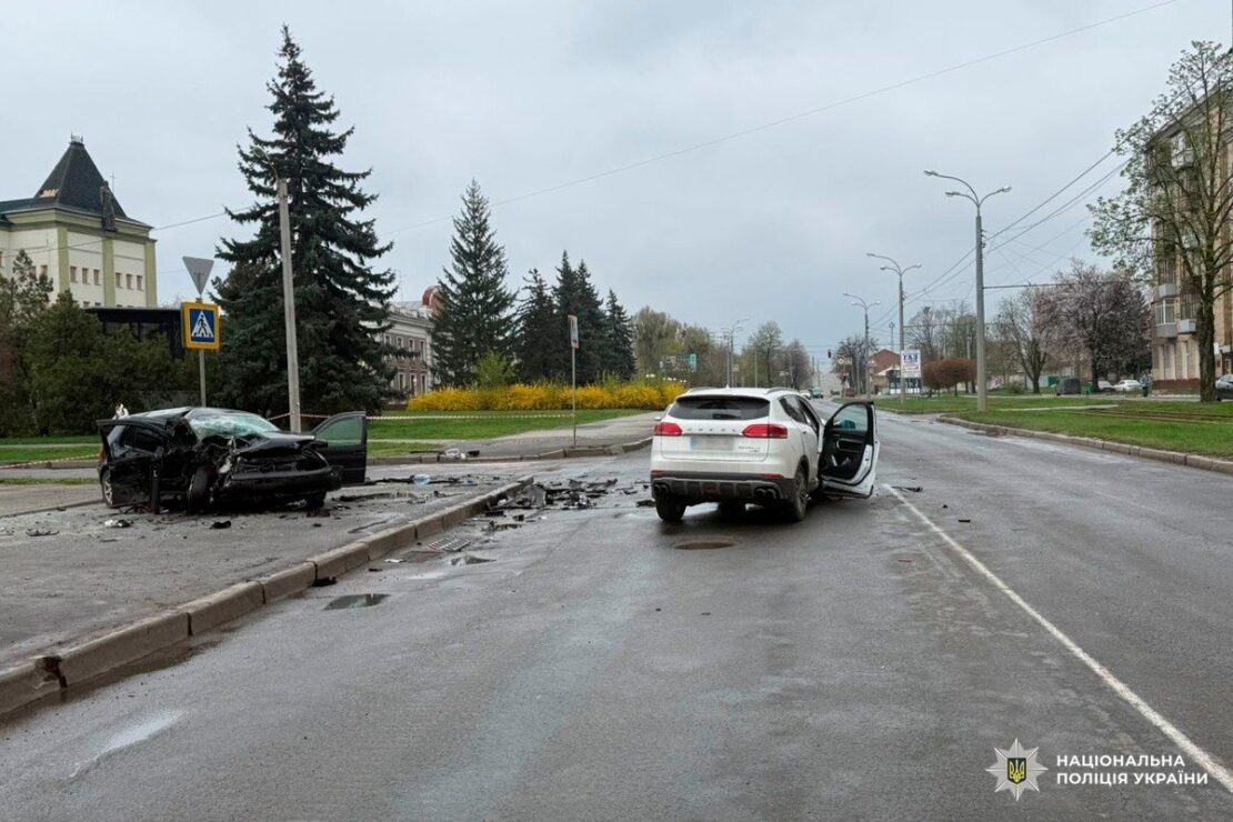 Поліція розшукує свідків смертельної ДТП у Слобідському районі Харкова