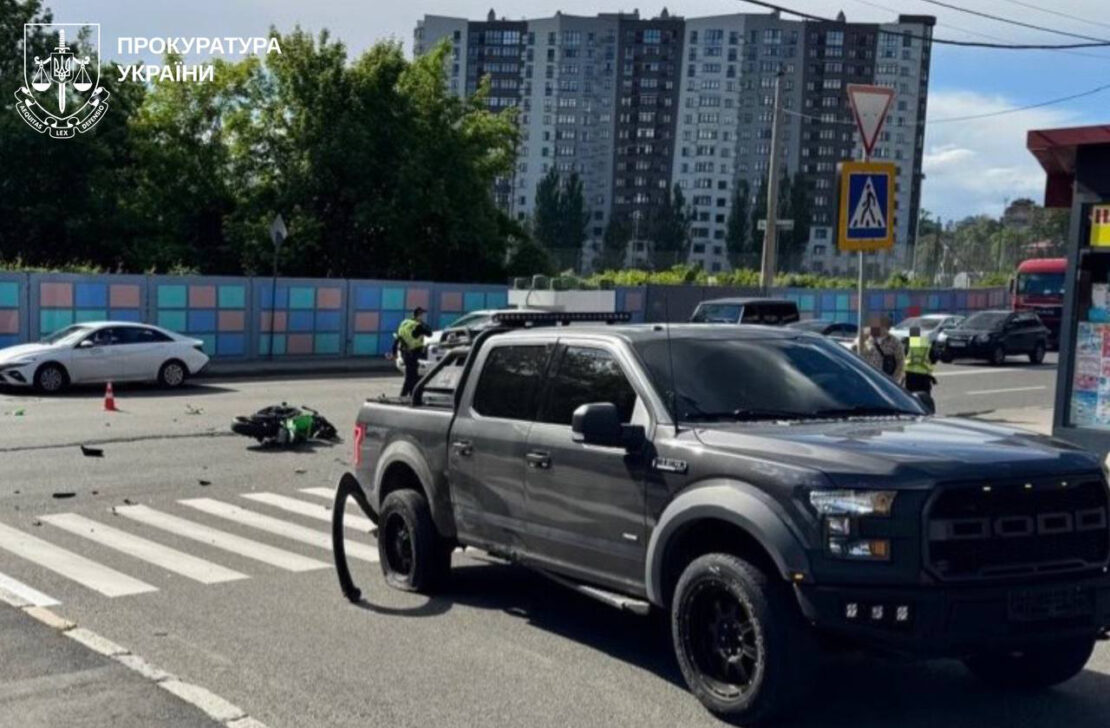 У Харкові водій на смерть збив 43-річного мотоцикліста