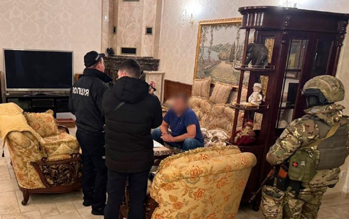 У Харкові ліквідували схему незаконно виїзду чоловіків за кордон