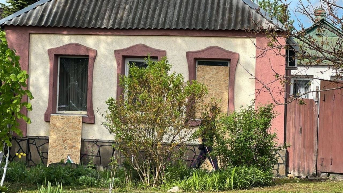 Комунальники Харкова оперативно усувають наслідки обстрілів