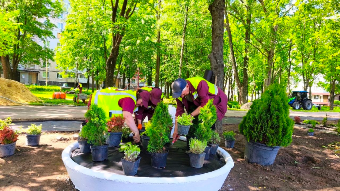 У Харкові комунальники підбили підсумки весняних робіт (фото)
