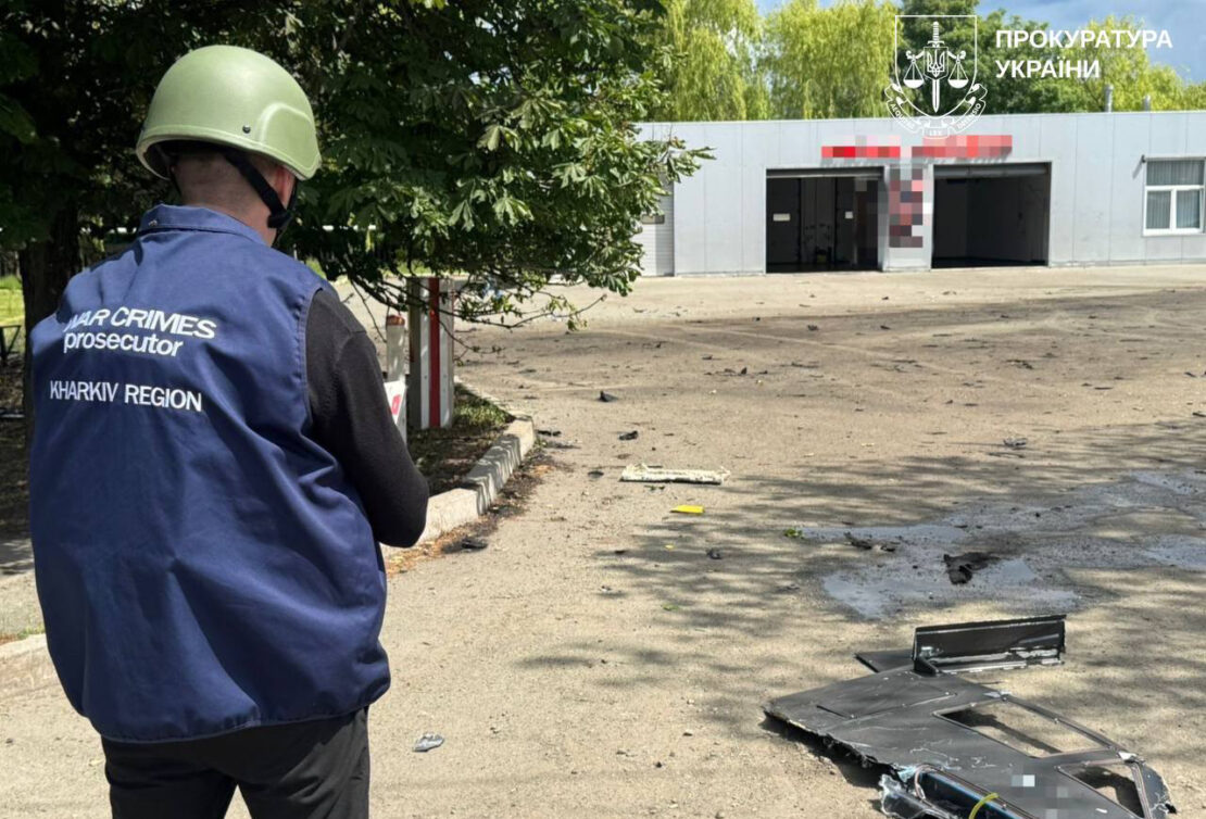Ворожий безпілотник вдарив по Лозовій на Харківщині