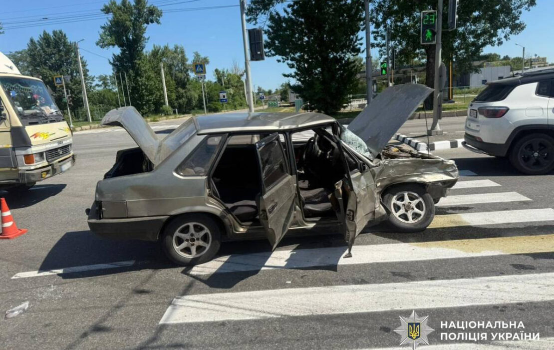 ДТП на проспекті Героїв Харкова: постраждали шестеро людей