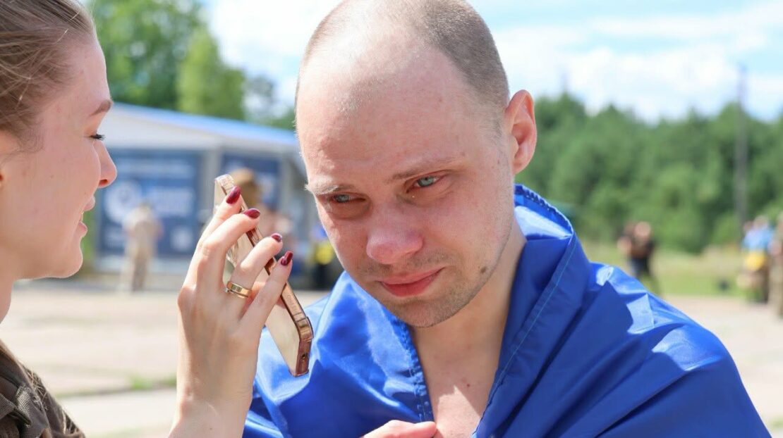 З російського полону повернулися 160 захисників (фото)