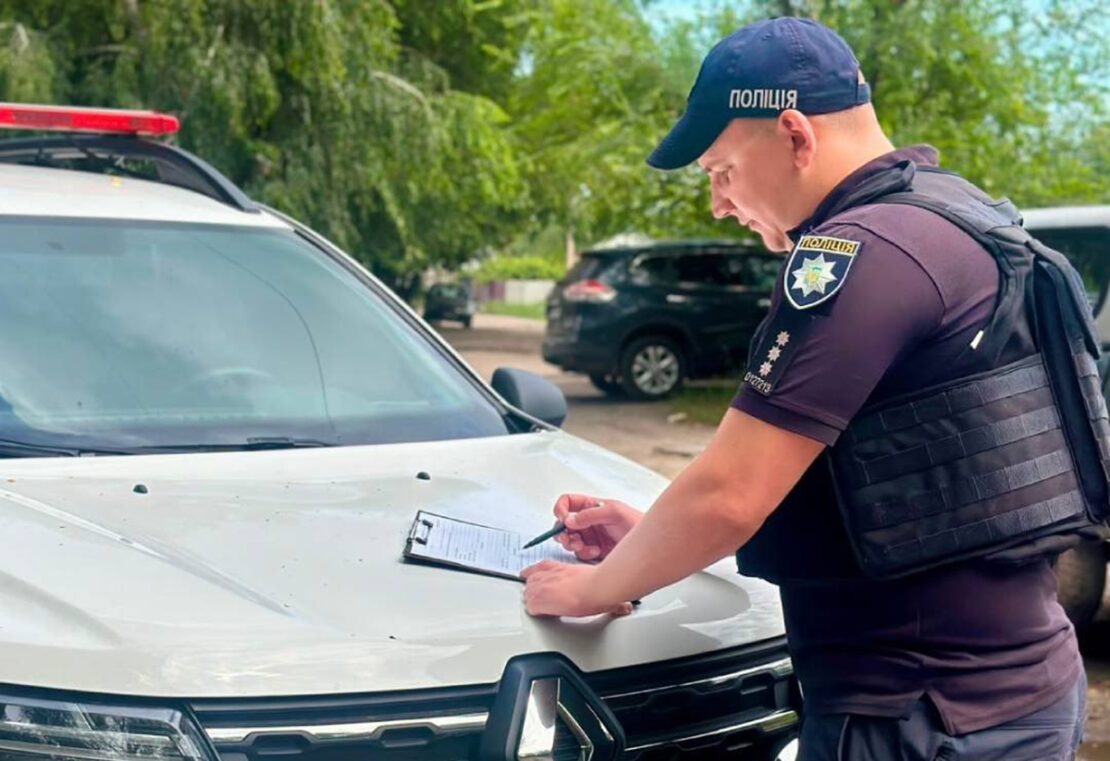 На Харківщині п'яний водій пропонував хабар поліцейським
