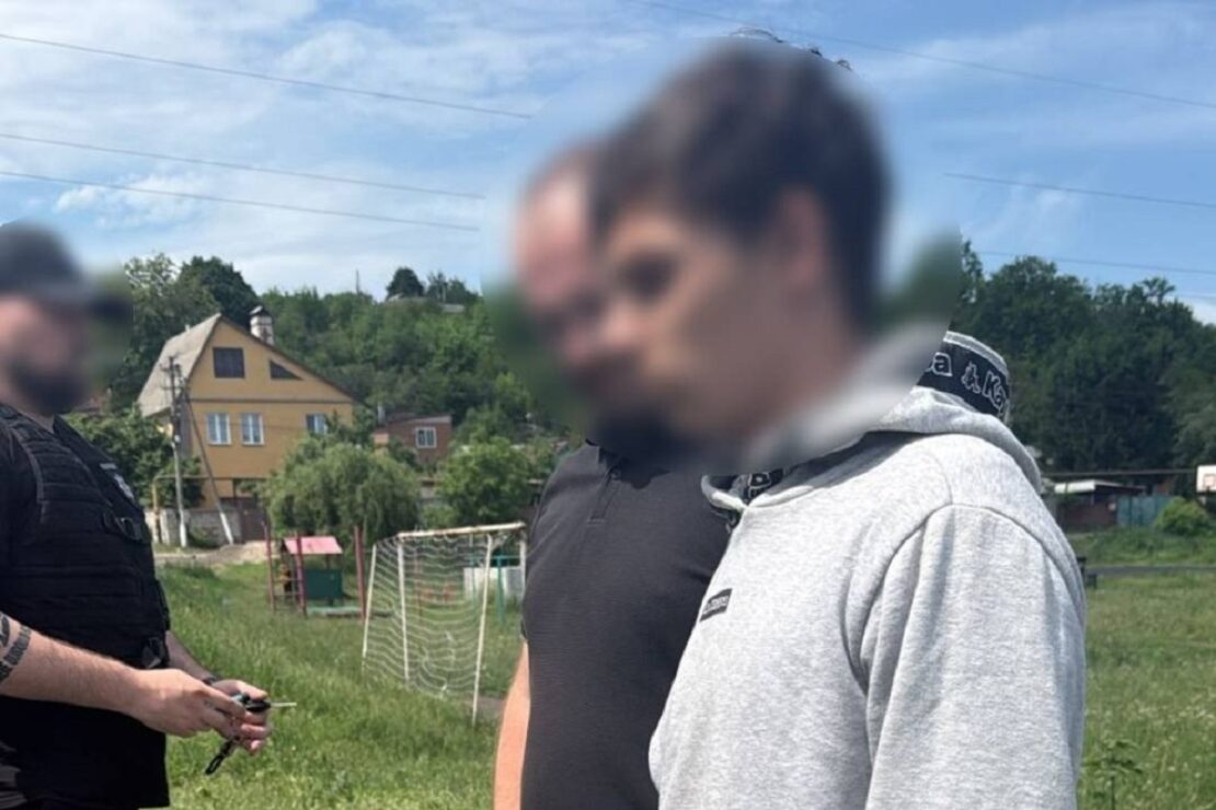 Жителя Харківщини затримали за виготовлення та збут дитячої порнографії