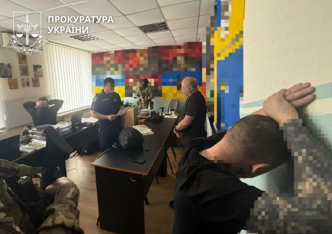 Посадовців армійського корпусу підозрюють у поборах із військових — Офіс Генпрокурора
