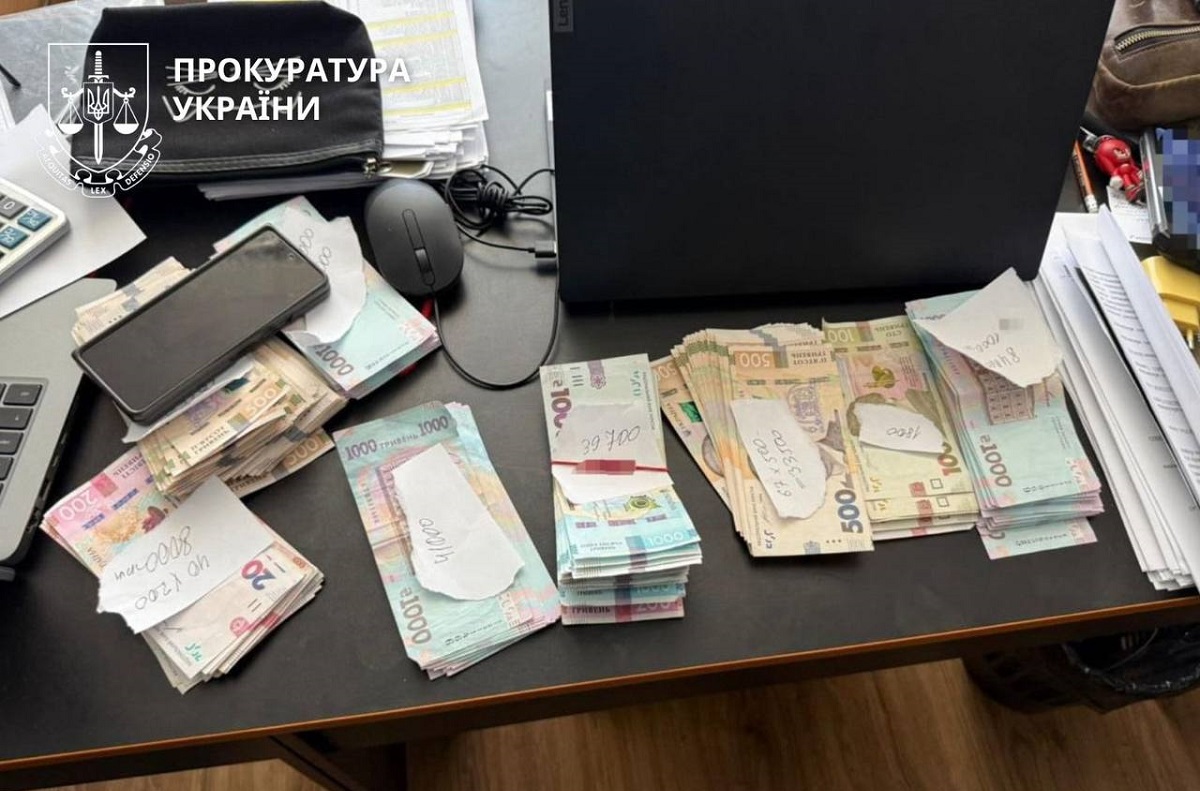 Посадовців армійського корпусу підозрюють у поборах із військових — Офіс Генпрокурора