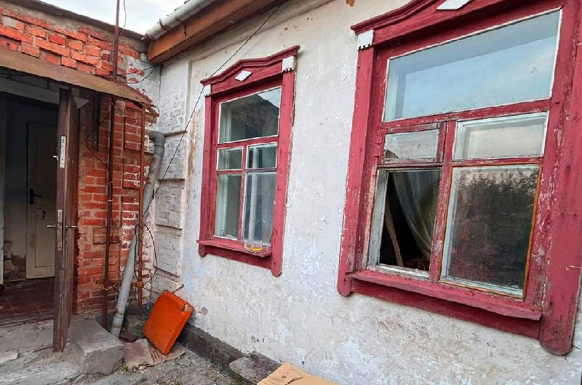 Житель Харківщини проник до будинку та пограбував пенсіонерку