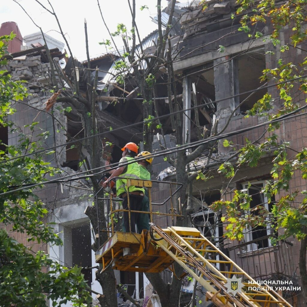 Збільшилась кількість постраждалих внаслідок обстрілу Харкова (фото)