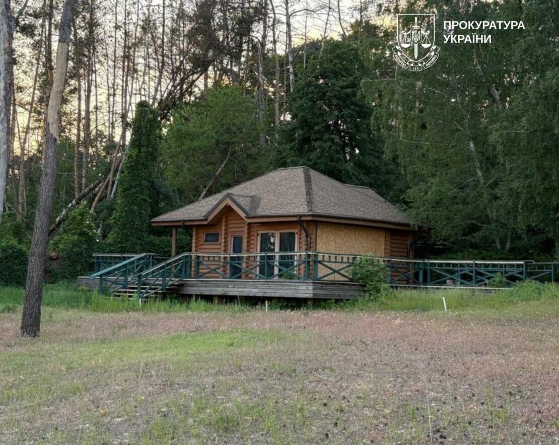 Харківська прокуратура вимагає повернути державі 2 гектари лісу (фото)