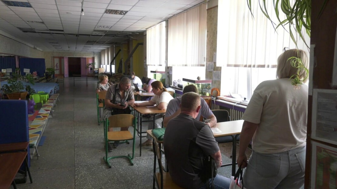 Після удару харків'янам допомагають оформити компенсації на місці