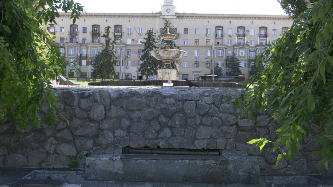 Соборний сквер повернули місту і готують до оновлення