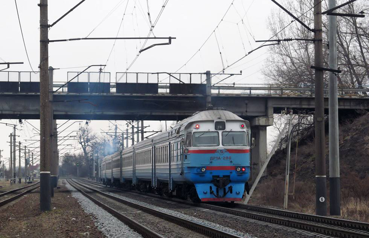 Графік руху поїздів між Харковом та Дергачами
