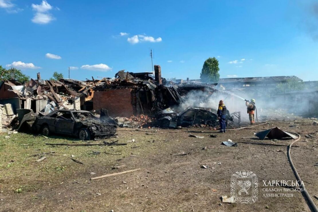 Ворог атакував Харків КАБами: є загиблі та поранені (фото)