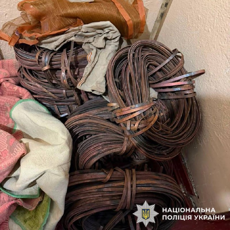На Харківщині працівник державного підприємства крав метал (фото)