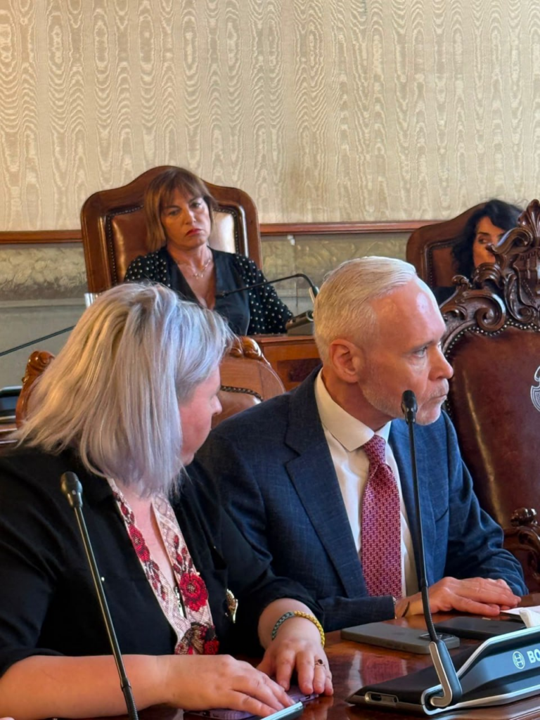 У муніципалітеті Болоньї Ігор Терехов виступив перед депутатами (фото)