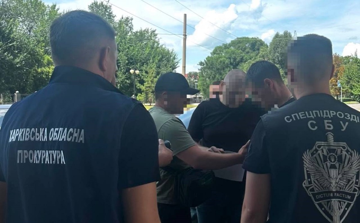 У Харкові вручено підозру посадовцю обласної Держекоінспекції та його спільнику