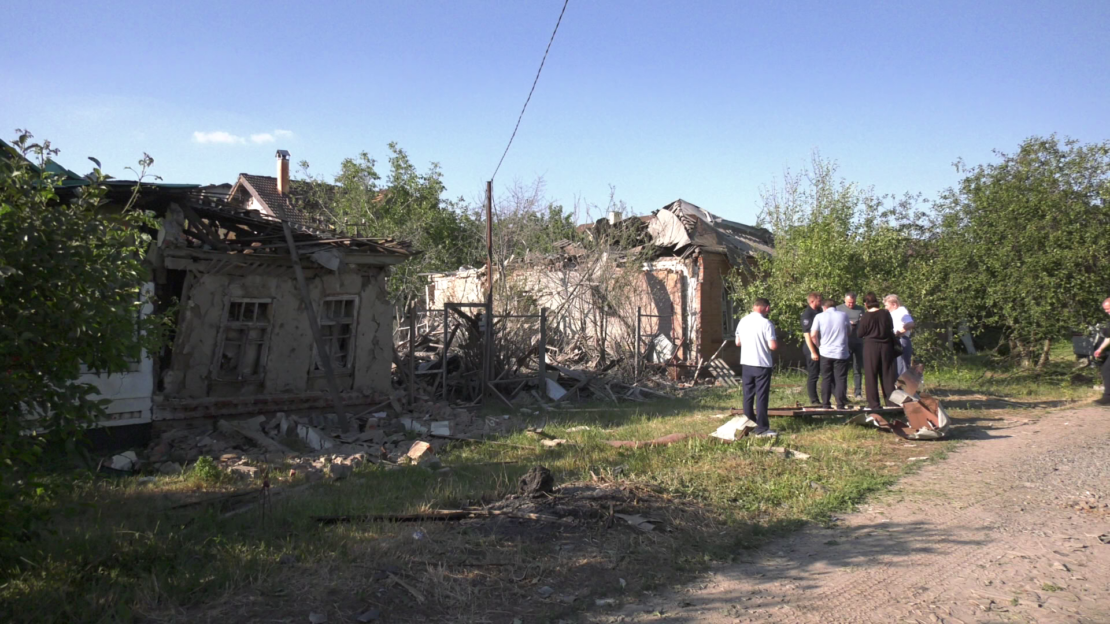 Наслідки удару КАБами по Харкову: зруйновані будинки, загиблий підліток