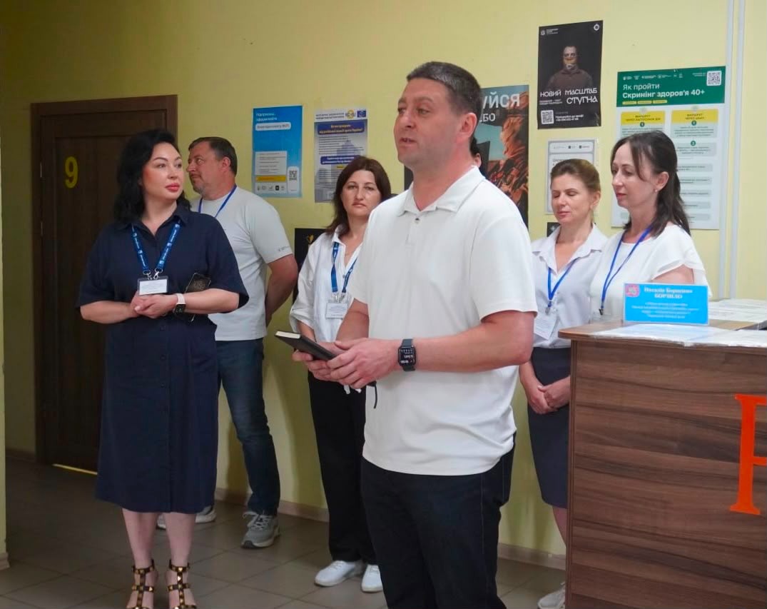 В Ізюмському ЦНАПі з’явилася нова послуга (фото)