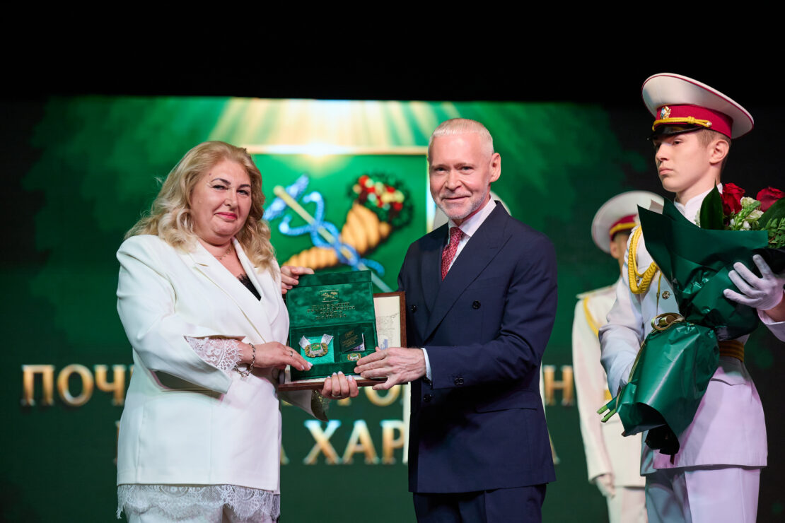 Ігор Терехов вручив відзнаки новим почесним харків’янам (фото)