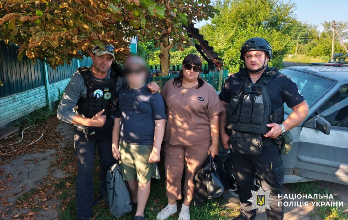 З прифронтової Харківщини евакуювали трьох людей