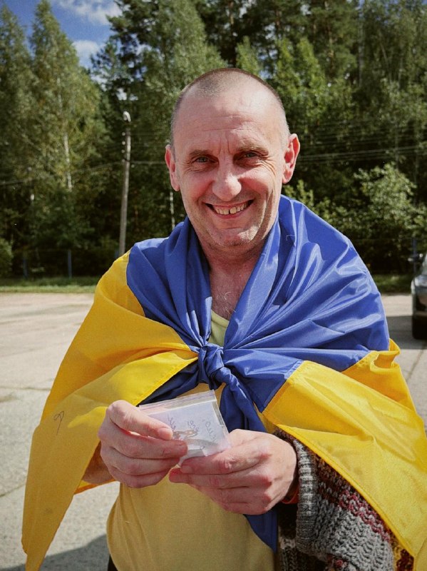 З полону повернулися 10 українських захисників (фото)