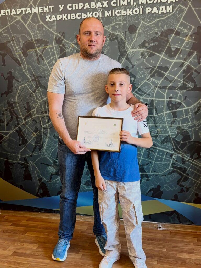 Харківських кікбоксерів відзначили Подяками міського голови (фото)