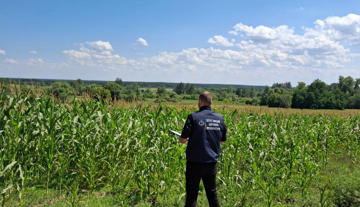 На Харківщині з незаконної оренди вилучили понад 50 га землі