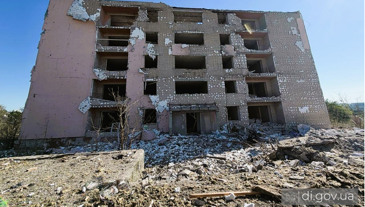 Уночі росіяни масовано атакували дронами Дергачі (фото)