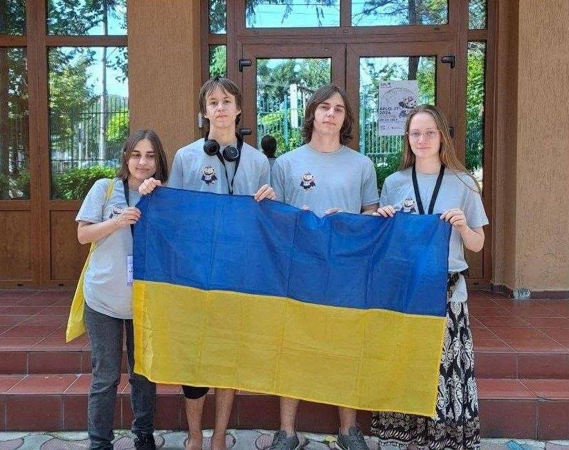 Харків’янин став призером Міжнародної олімпіади з лінгвістики (фото)